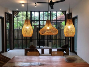 De, dalam secret nature